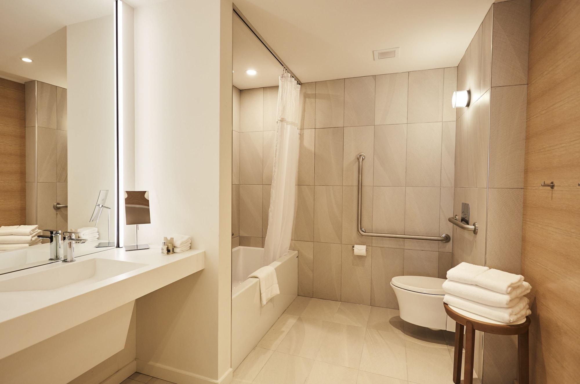 เลอ แฌร์แม็ง โฮเต็ล ออตตาวา Hotel ภายนอก รูปภาพ